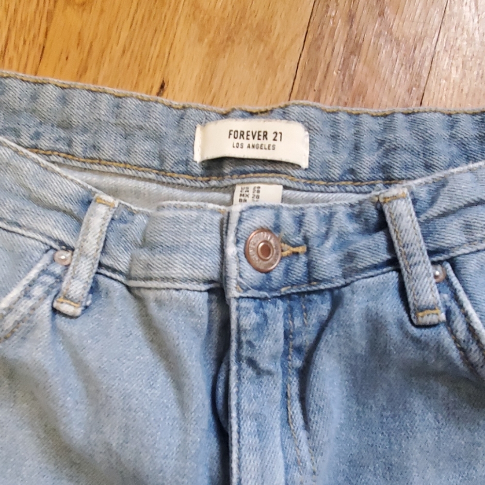 Way Distressed Jeans - Picture 3 of 5